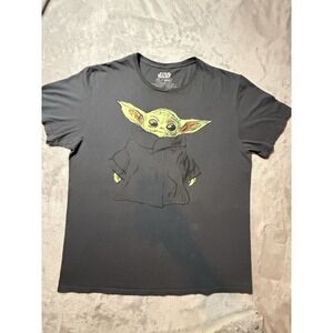 MAD Engine Star Wars The Mandalorian Grogu The Man Gray T-Shirt XL